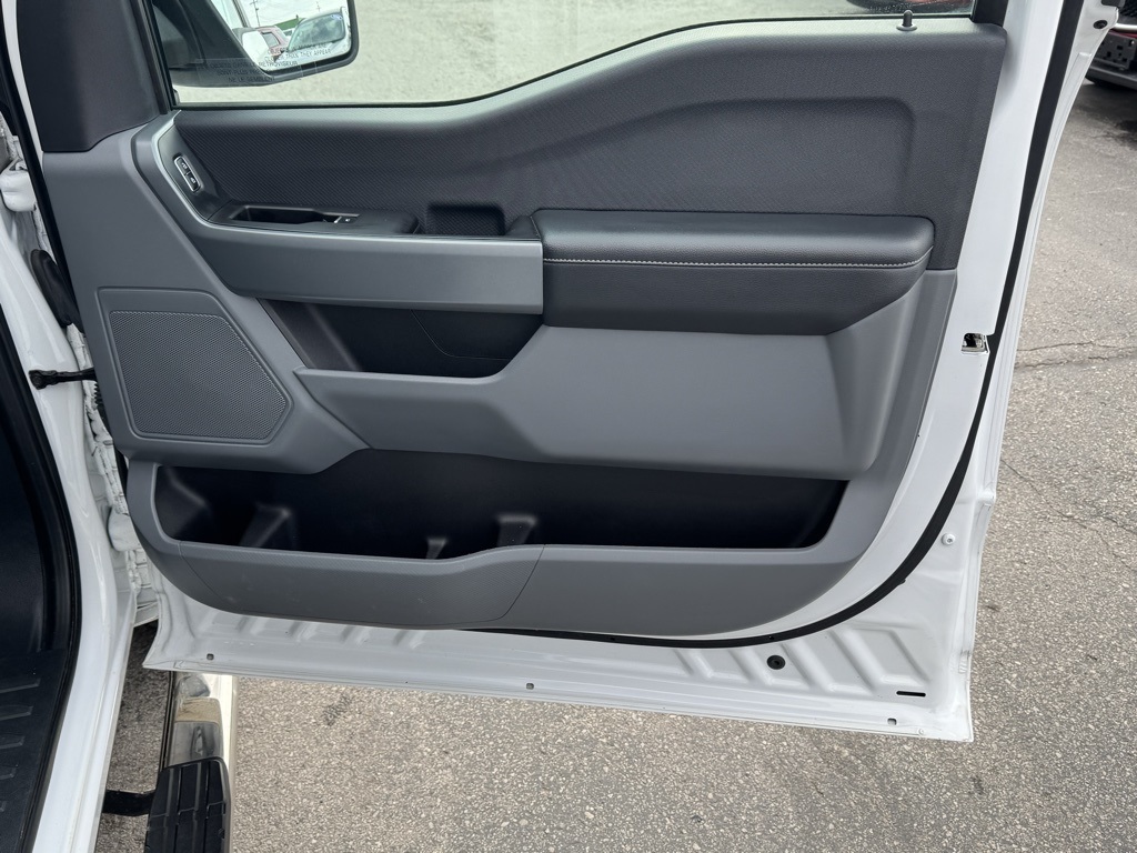 2023 Ford F-150 XLT photo 31