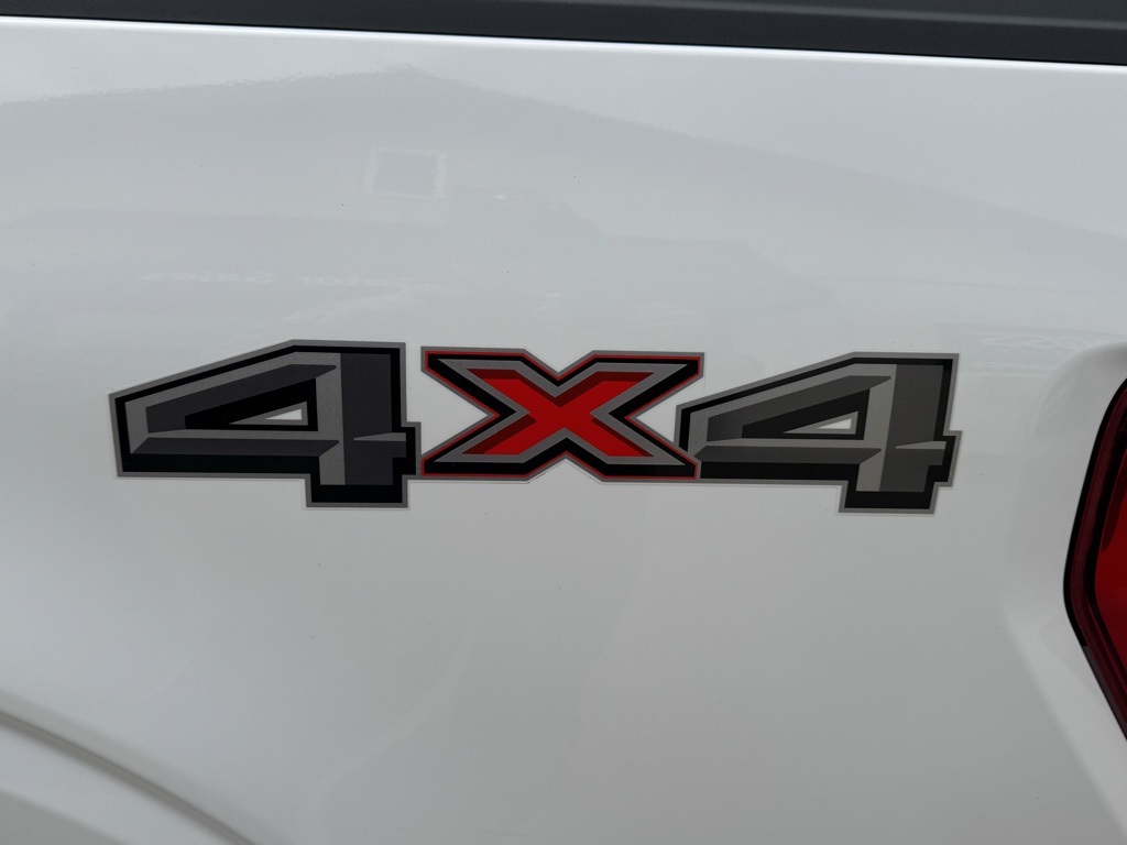 2023 Ford F-150 XLT photo 38