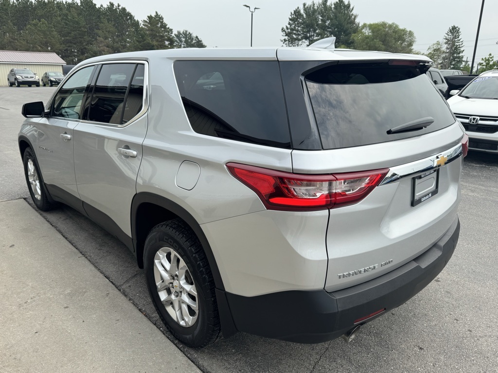 2020 Chevrolet Traverse LS photo 5