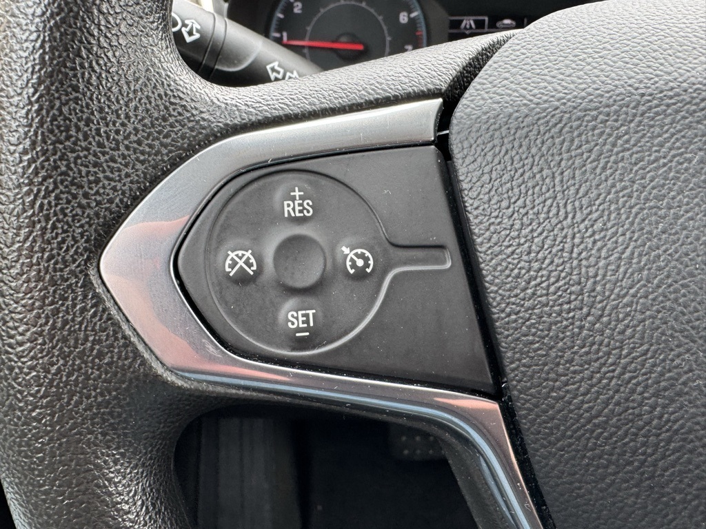 2020 Chevrolet Traverse LS photo 15