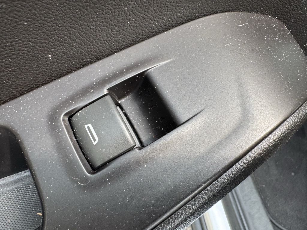 2020 Chevrolet Traverse LS photo 24
