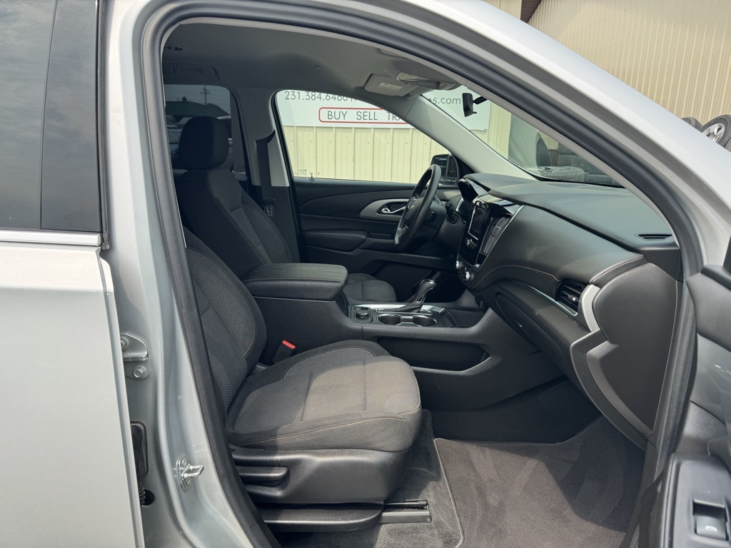 2020 Chevrolet Traverse LS photo 39