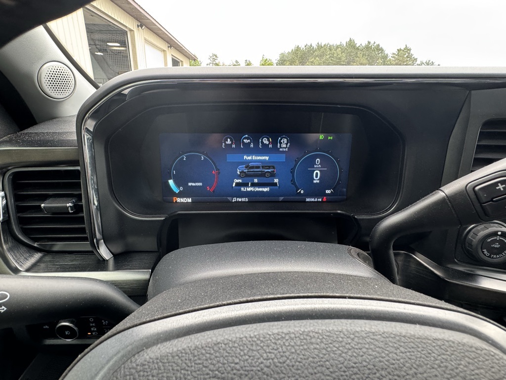 2023 Ford F-350 Lariat photo 18