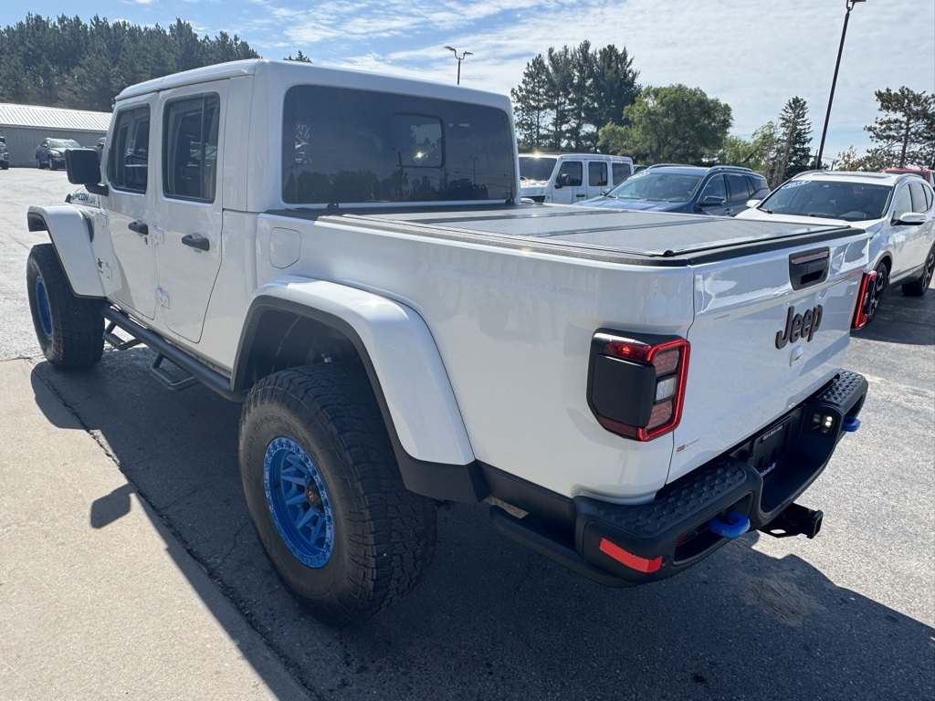 2020 Jeep Gladiator Rubicon photo 5