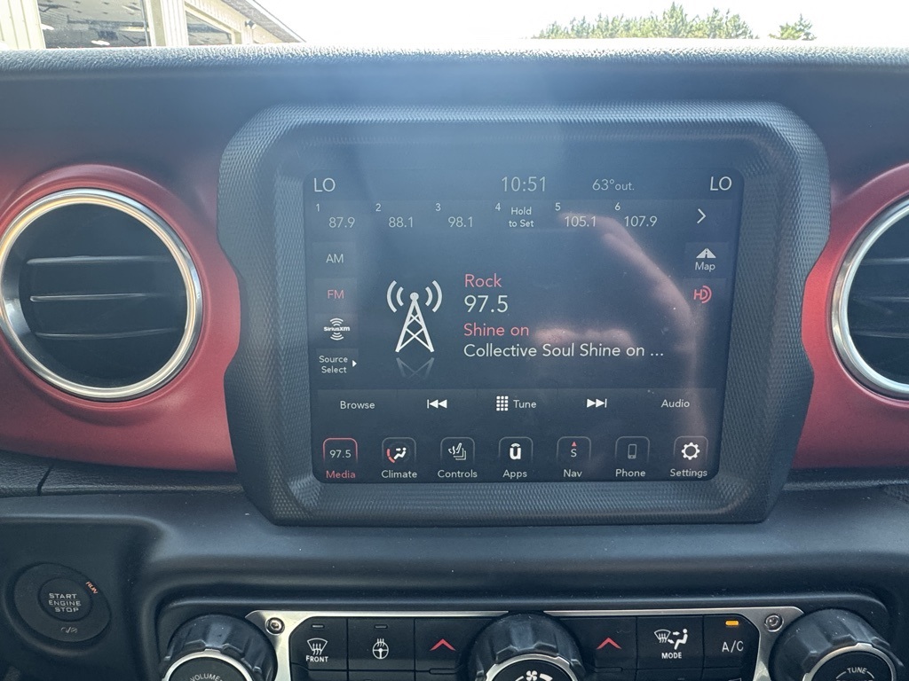 2020 Jeep Gladiator Rubicon photo 18