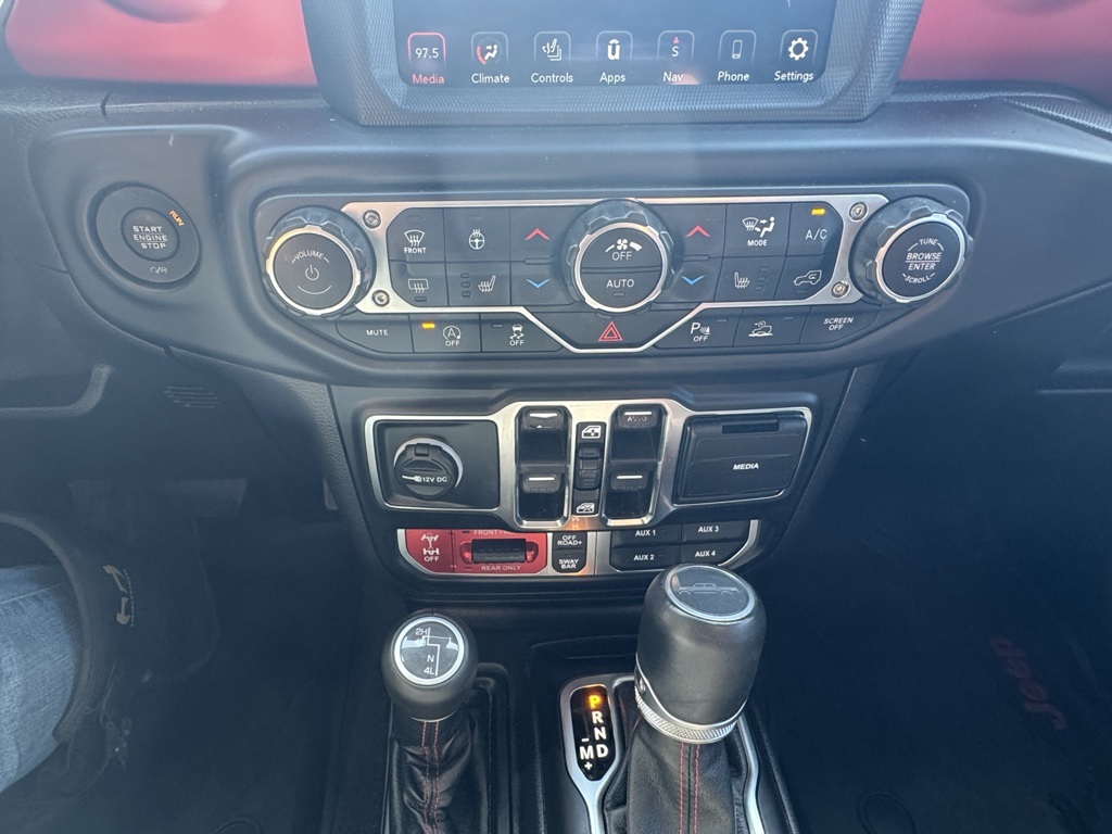 2020 Jeep Gladiator Rubicon photo 21
