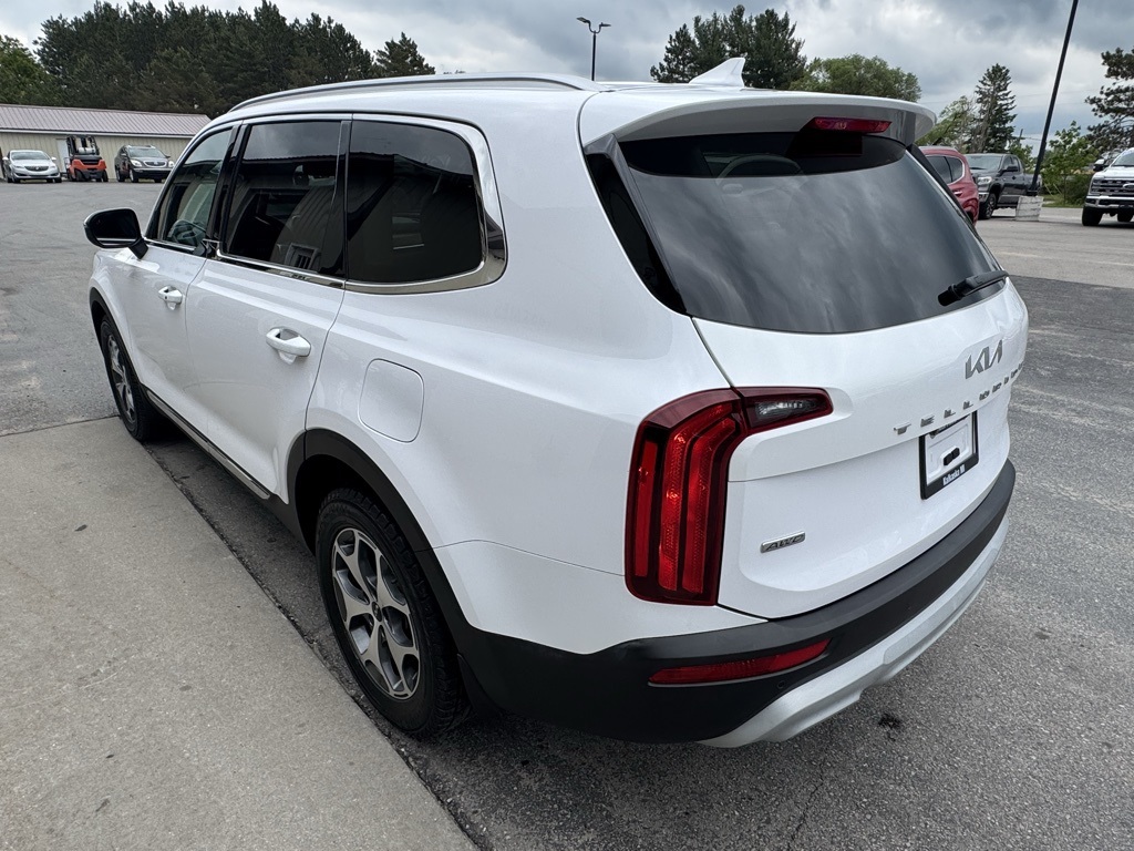 2022 Kia Telluride EX photo 5