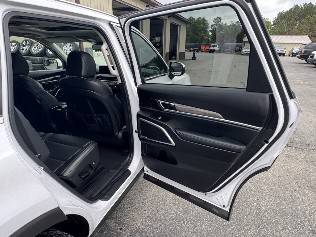 2022 Kia Telluride EX photo 37