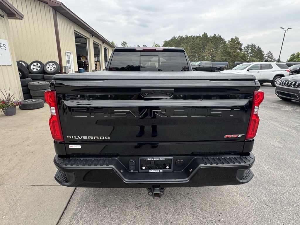 2023 Chevrolet Silverado 1500 RST photo 4