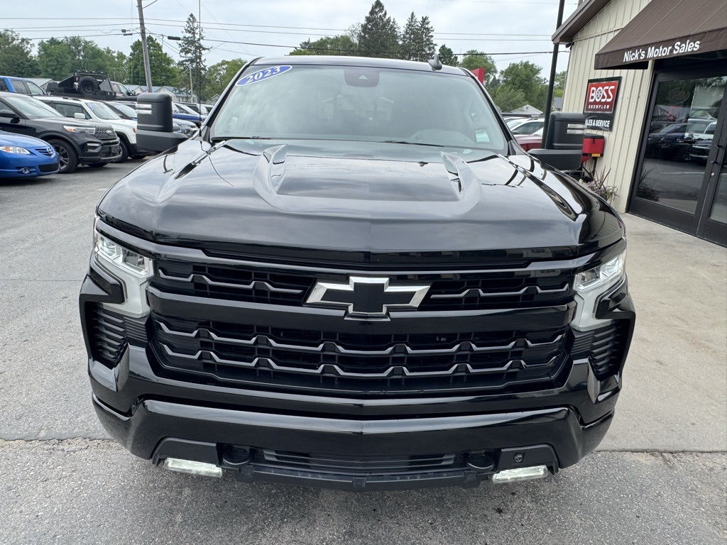 2023 Chevrolet Silverado 1500 RST photo 8