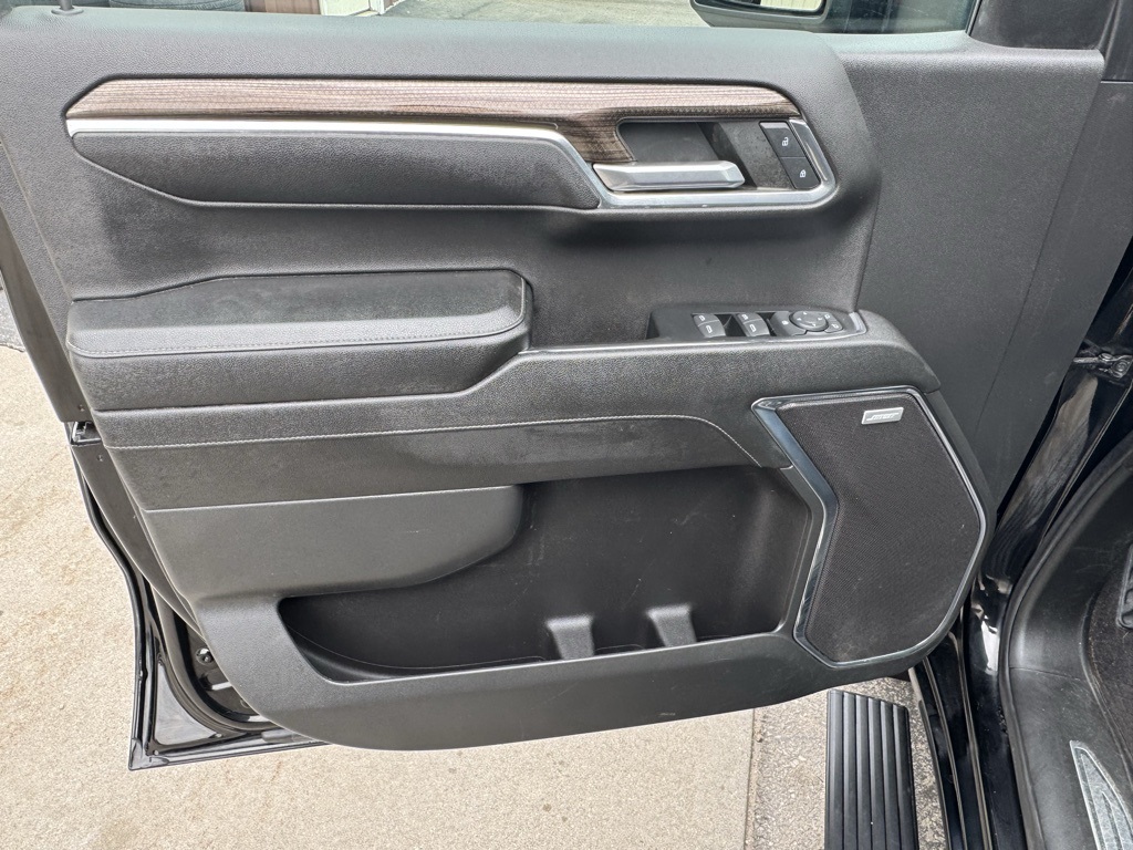2023 Chevrolet Silverado 1500 RST photo 10
