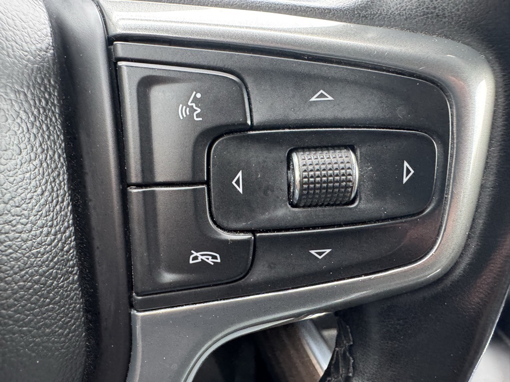 2023 Chevrolet Silverado 1500 RST photo 18