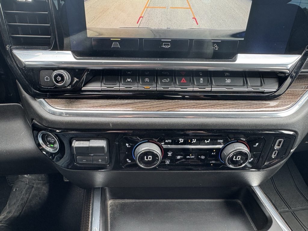 2023 Chevrolet Silverado 1500 RST photo 22