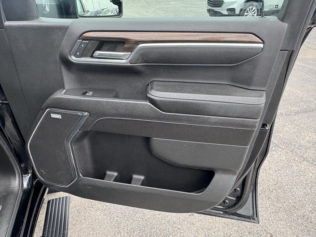 2023 Chevrolet Silverado 1500 RST photo 38