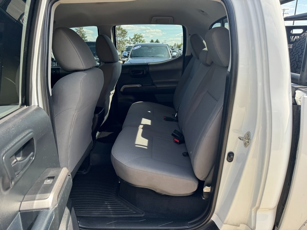 2018 Toyota Tacoma SR5 V6 photo 27