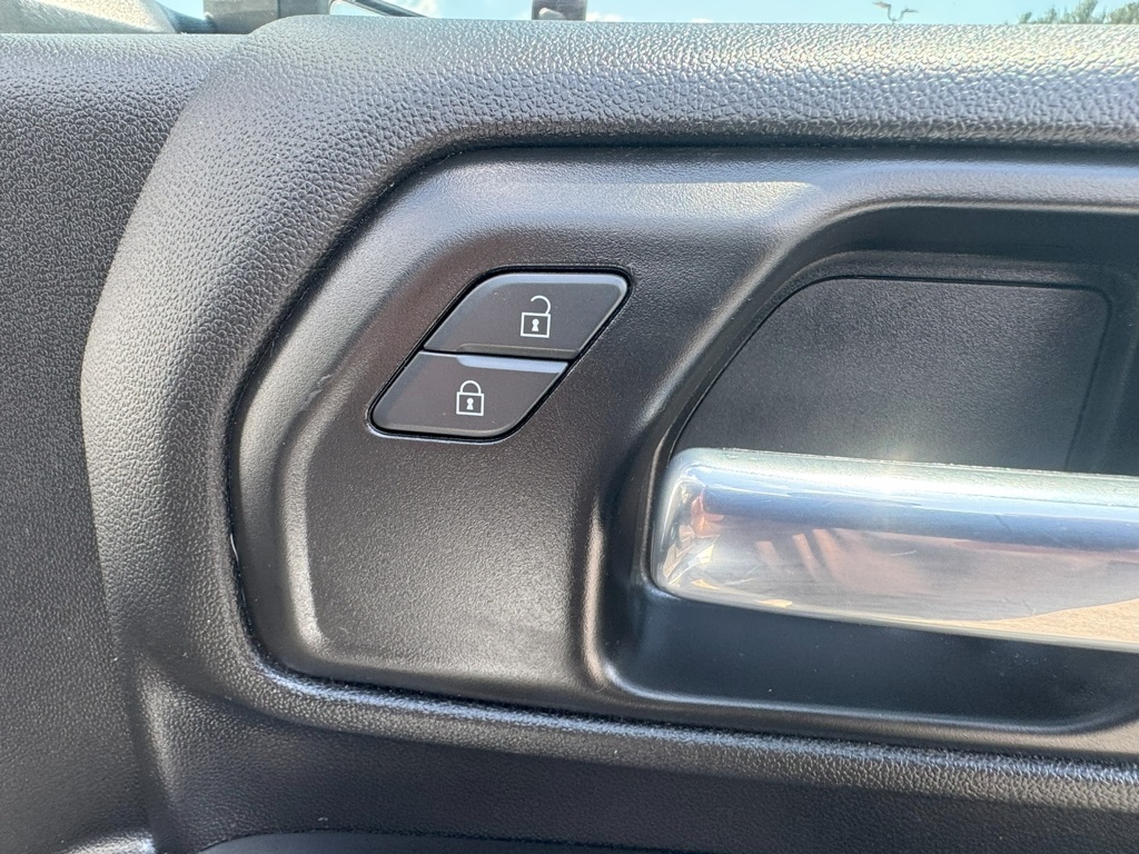 2021 Gmc Sierra Base photo 25