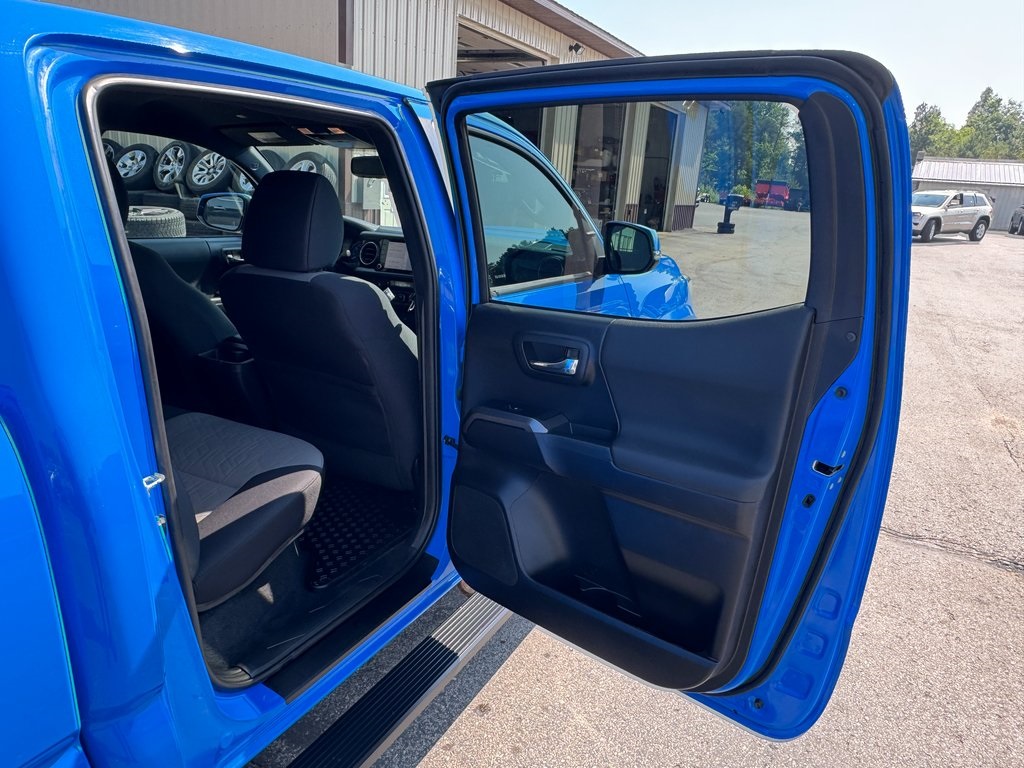 2021 Toyota Tacoma SR5 Double Cab V6 photo 29