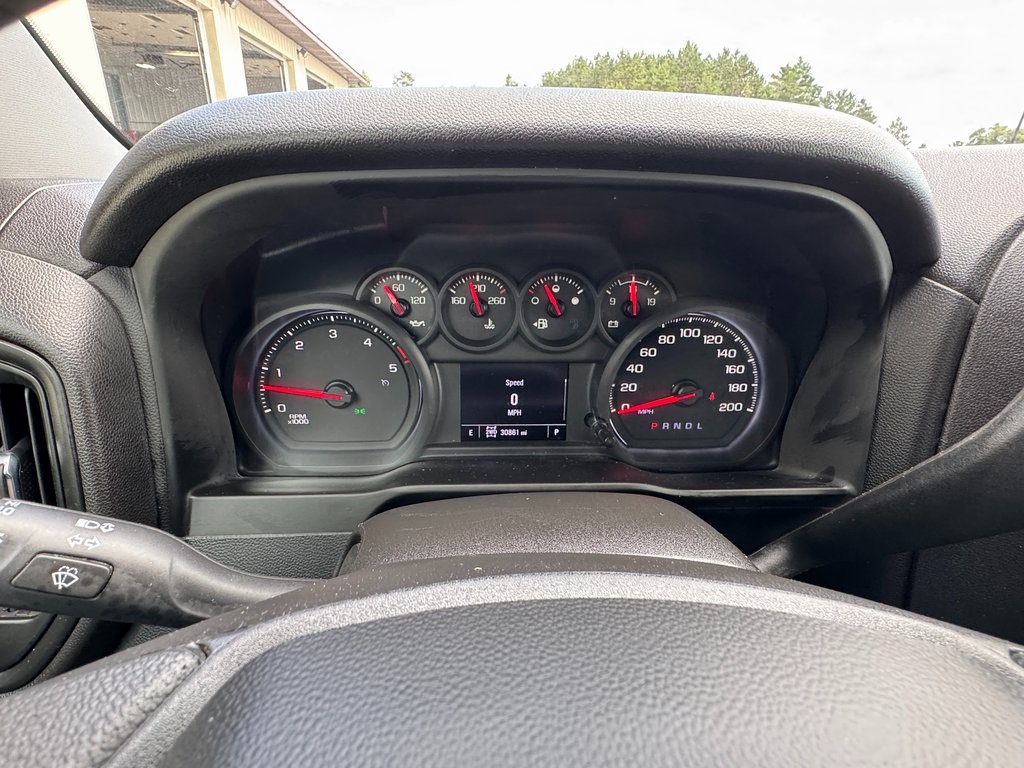 2024 Chevrolet Silverado 2500HD Custom photo 16