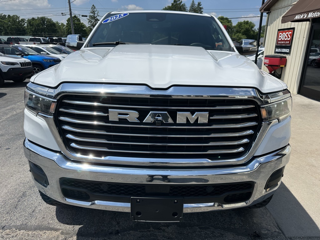 2025 Ram 1500 Laramie photo 8