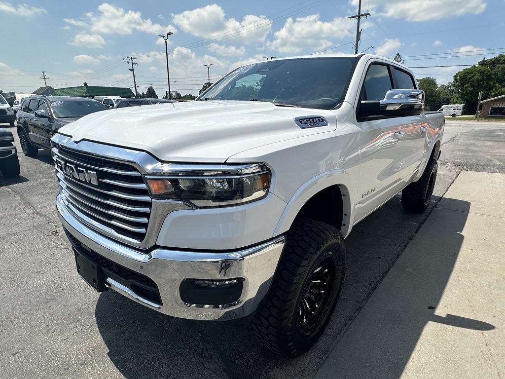 2025 Ram 1500 Laramie photo 9