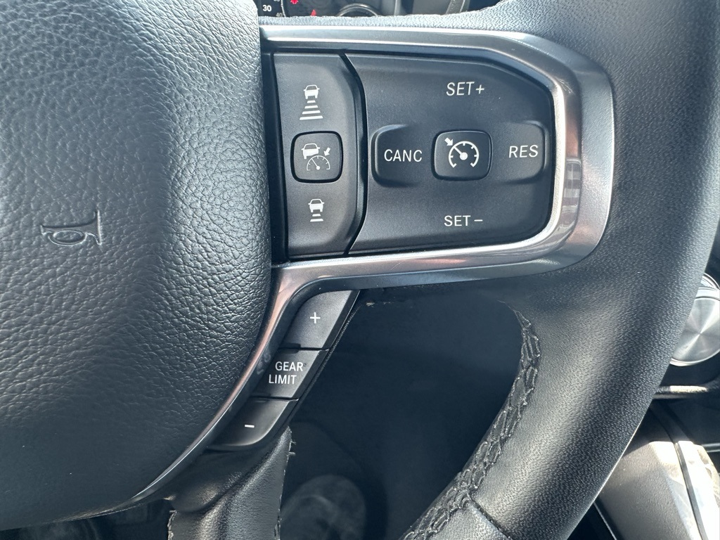 2025 Ram 1500 Laramie photo 17
