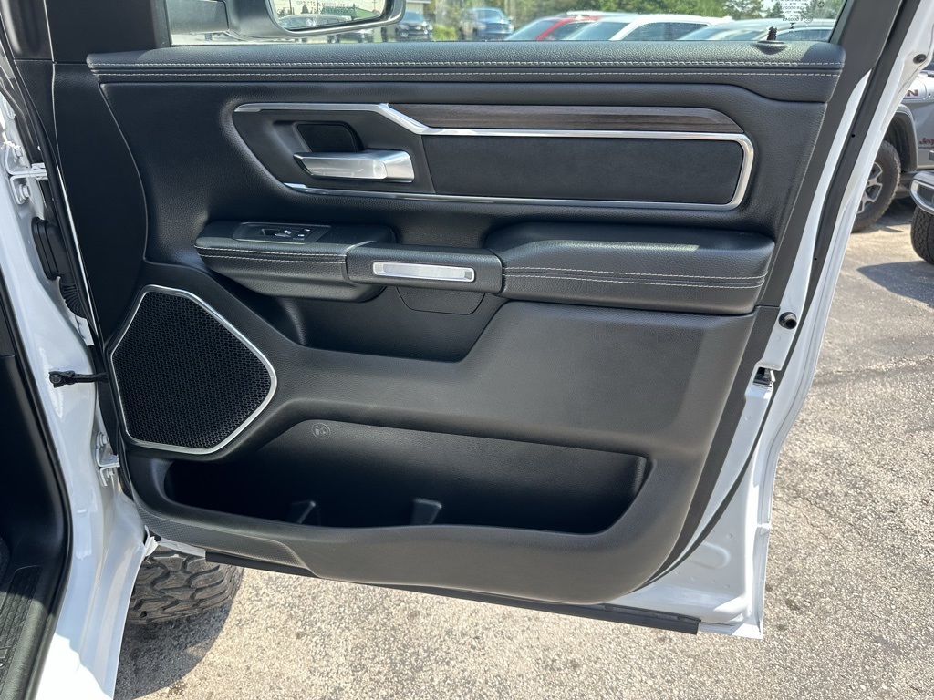 2025 Ram 1500 Laramie photo 36