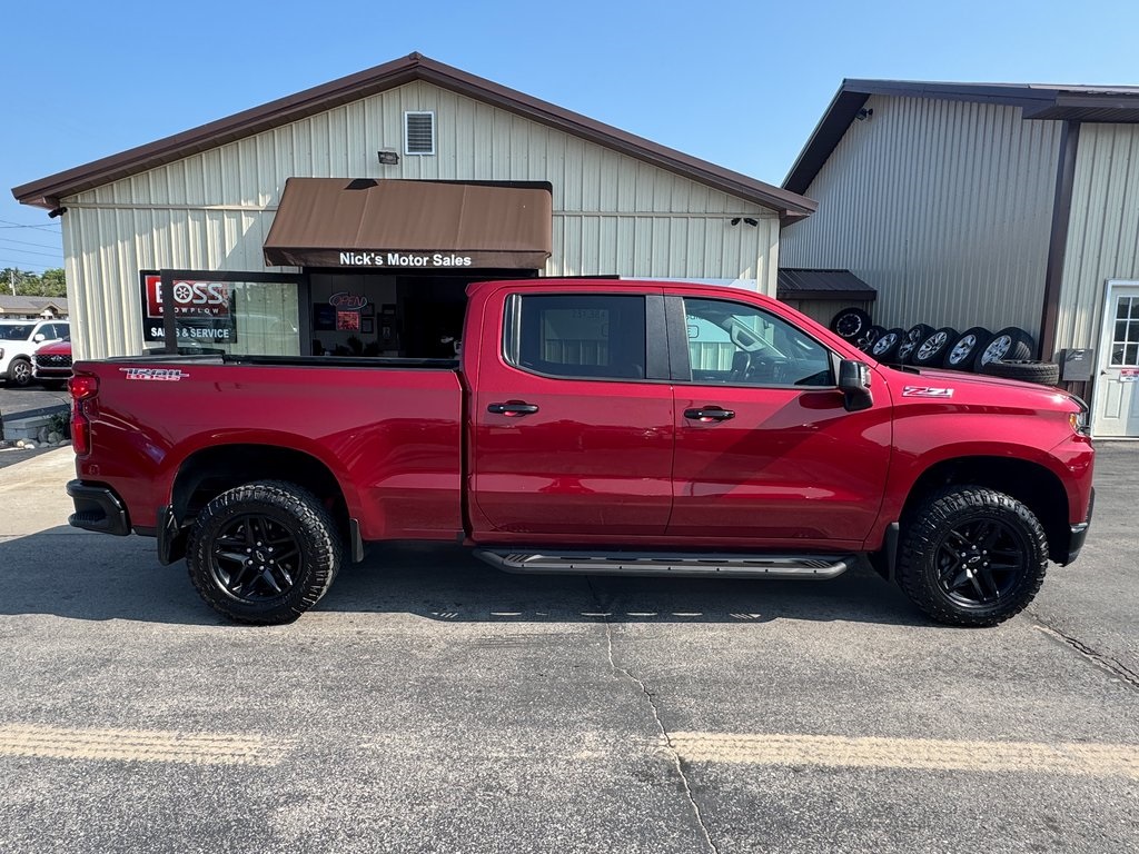 2019 Chevrolet Silverado 1500 LT Trail Boss photo 2