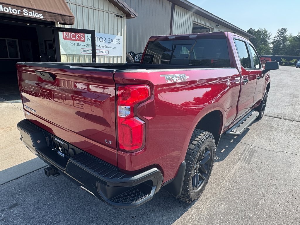 2019 Chevrolet Silverado 1500 LT Trail Boss photo 3