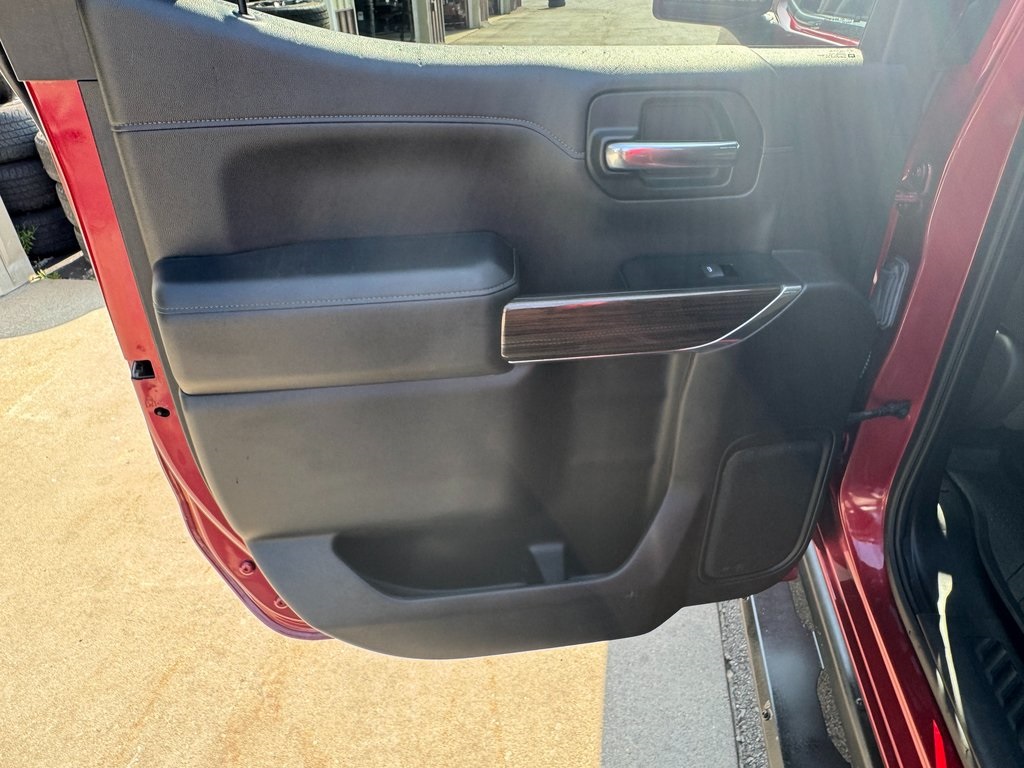 2019 Chevrolet Silverado 1500 LT Trail Boss photo 26
