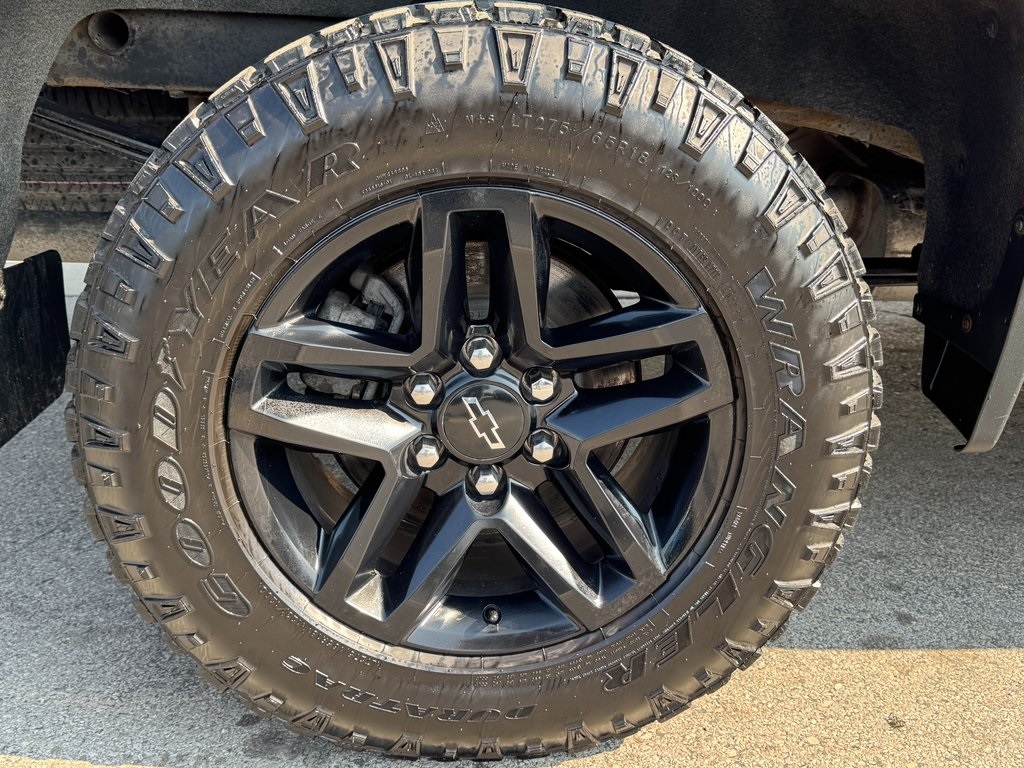 2019 Chevrolet Silverado 1500 LT Trail Boss photo 44