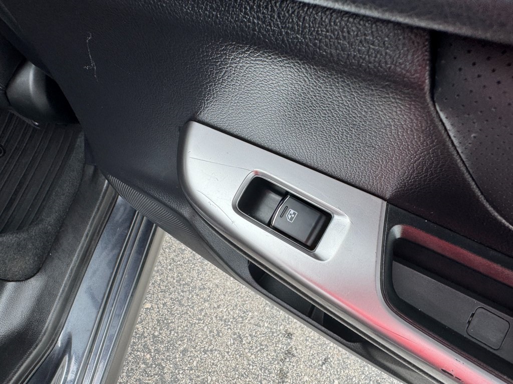 2016 Subaru Crosstrek 2.0i Limited photo 33