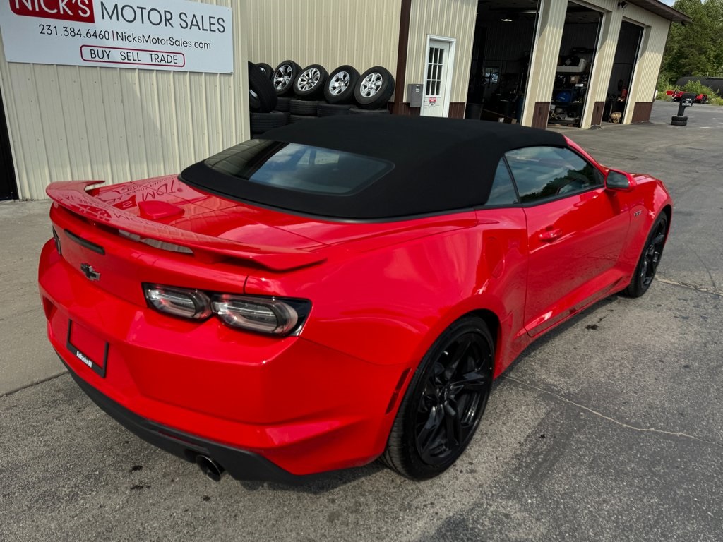 2023 Chevrolet Camaro LT1 photo 4