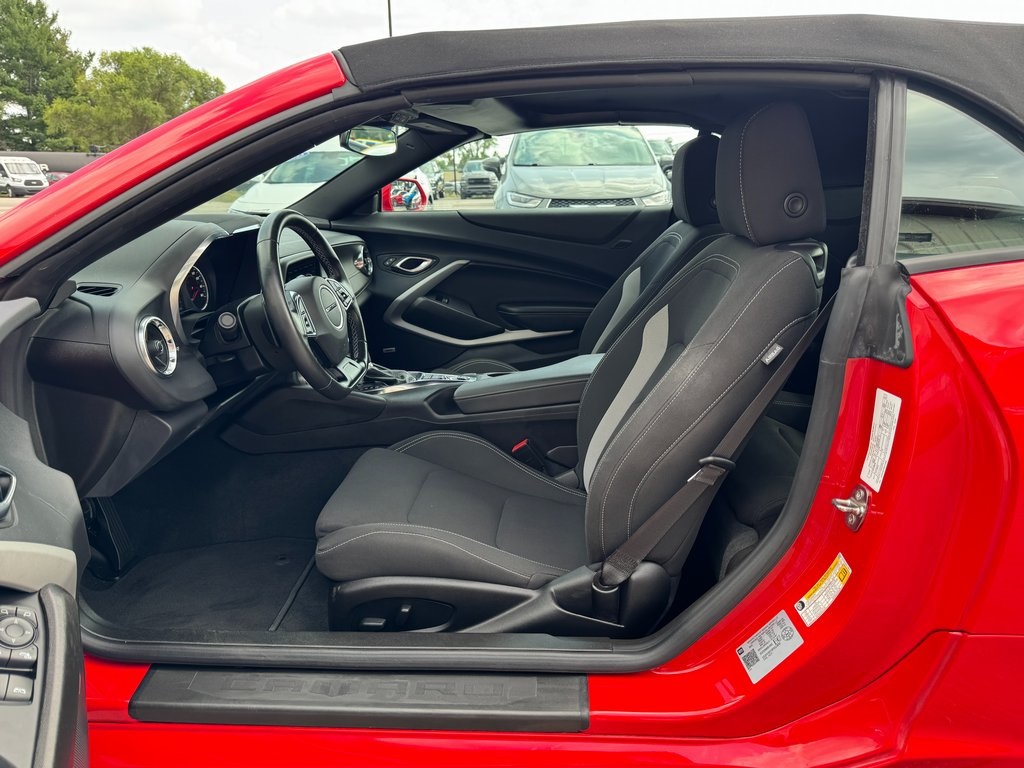 2023 Chevrolet Camaro LT1 photo 17