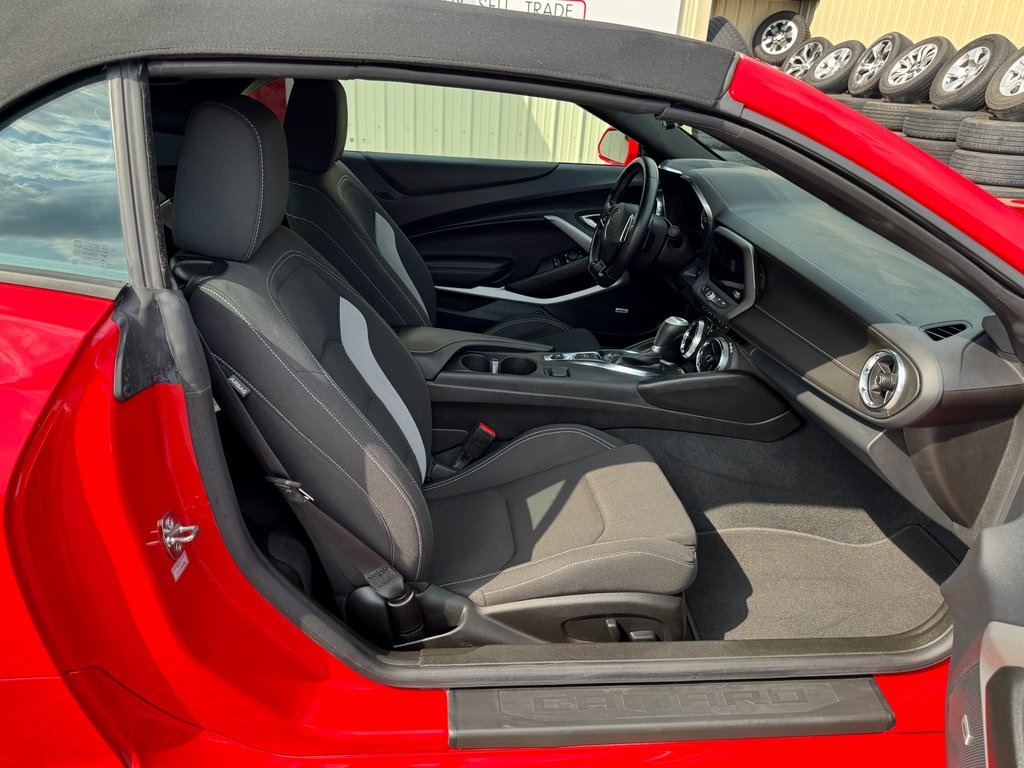 2023 Chevrolet Camaro LT1 photo 32