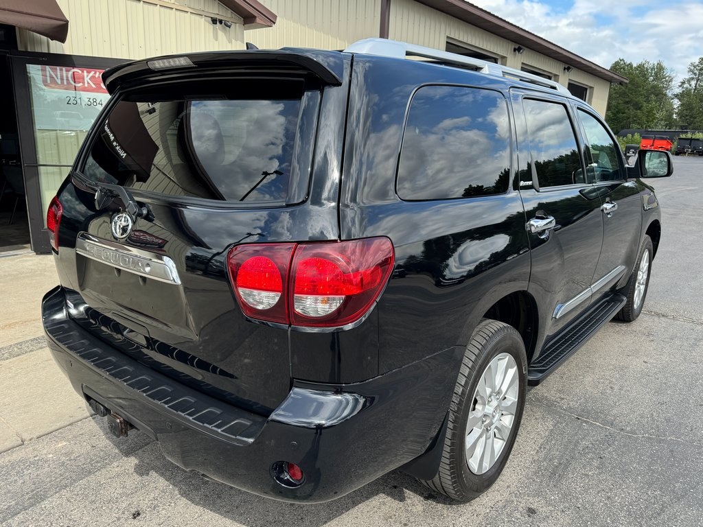 2018 Toyota Sequoia Platinum photo 2