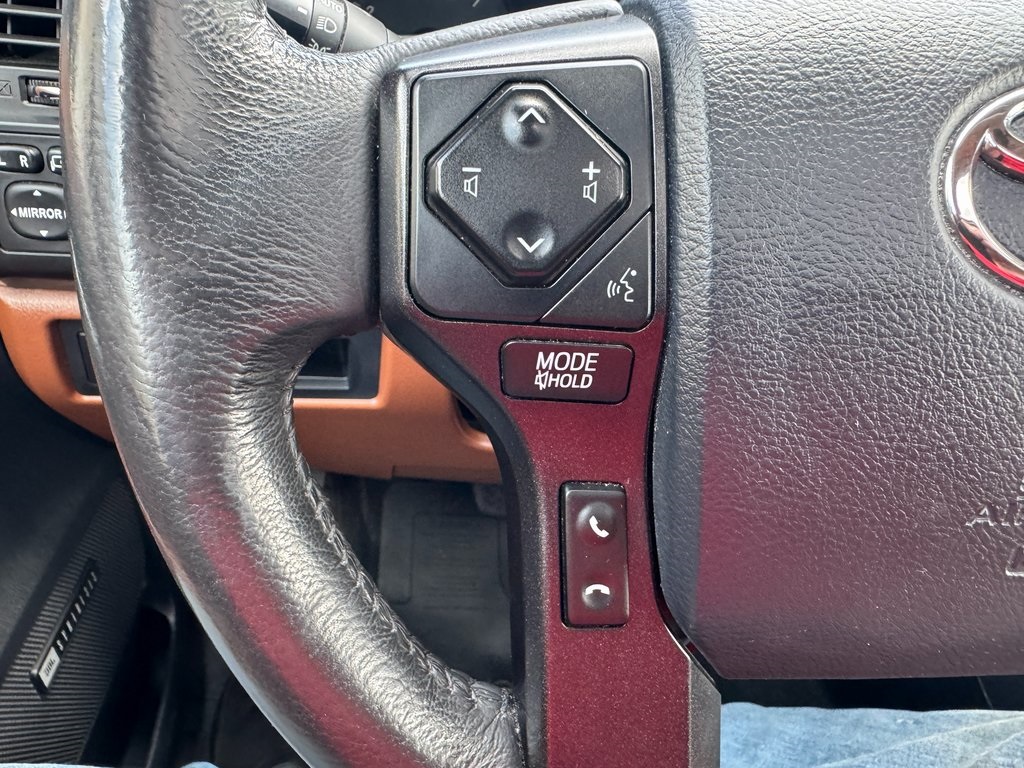 2018 Toyota Sequoia Platinum photo 16