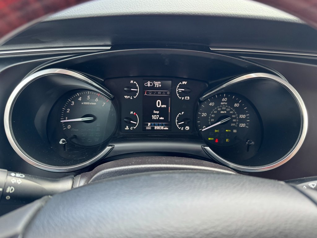 2018 Toyota Sequoia Platinum photo 18