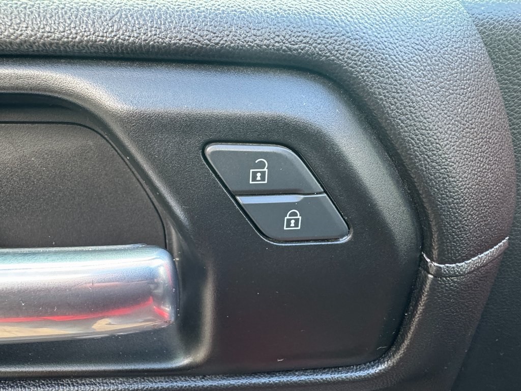 2019 Gmc Sierra 1500 SLE photo 12