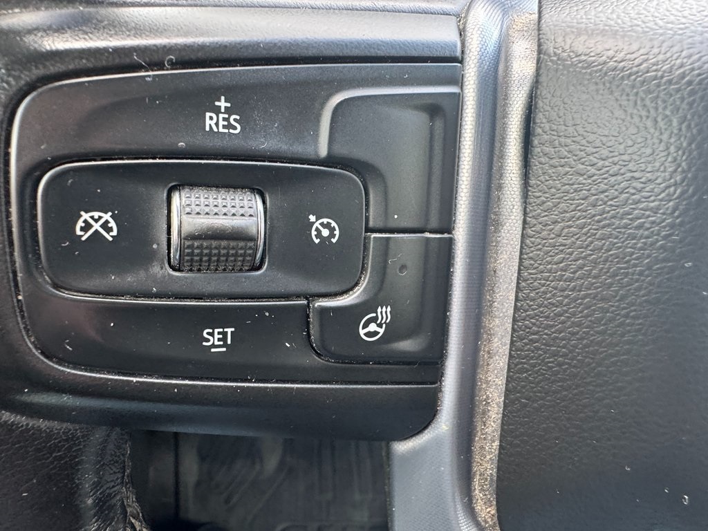 2019 Gmc Sierra 1500 SLE photo 16