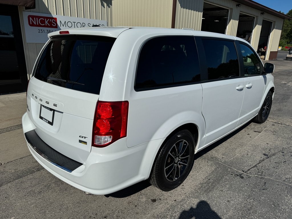 2019 Dodge Grand Caravan GT photo 3