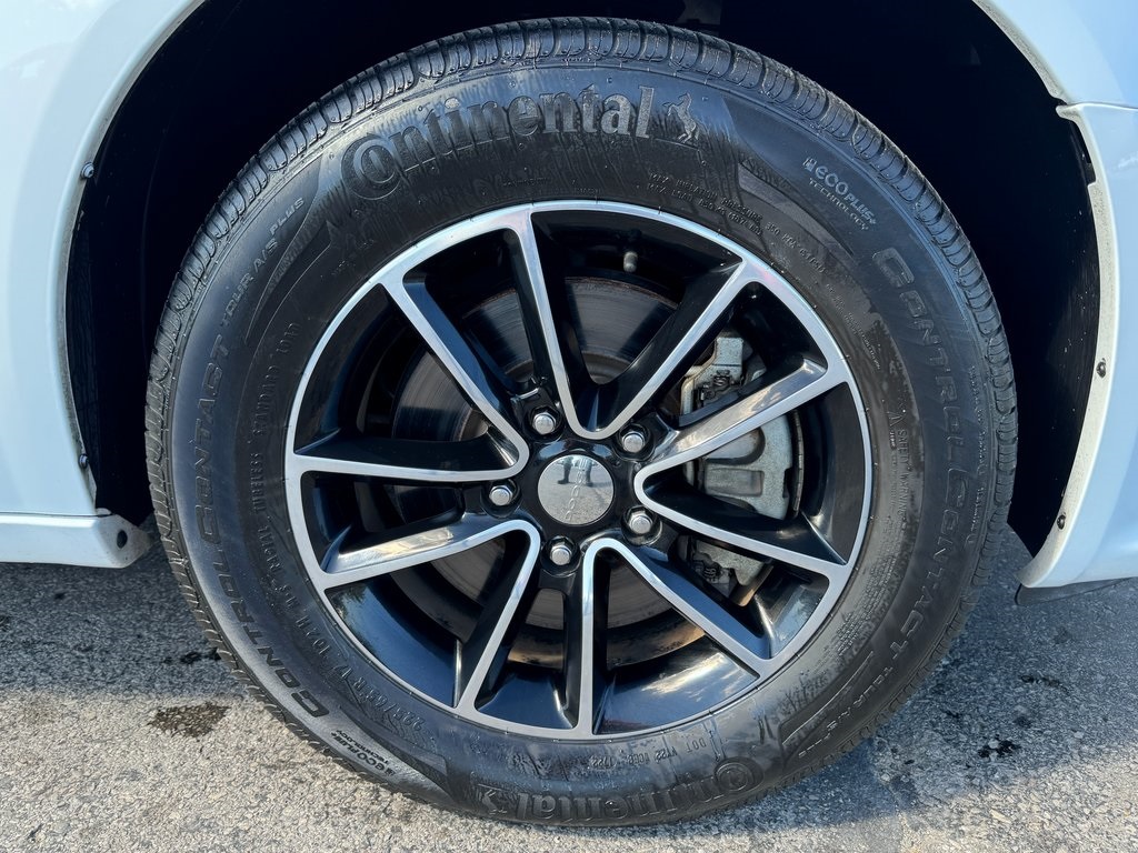 2019 Dodge Grand Caravan GT photo 36