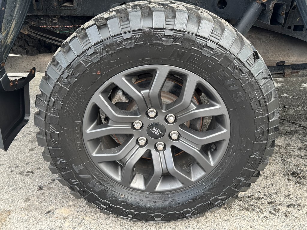 2022 Ford F-150 Tremor photo 37