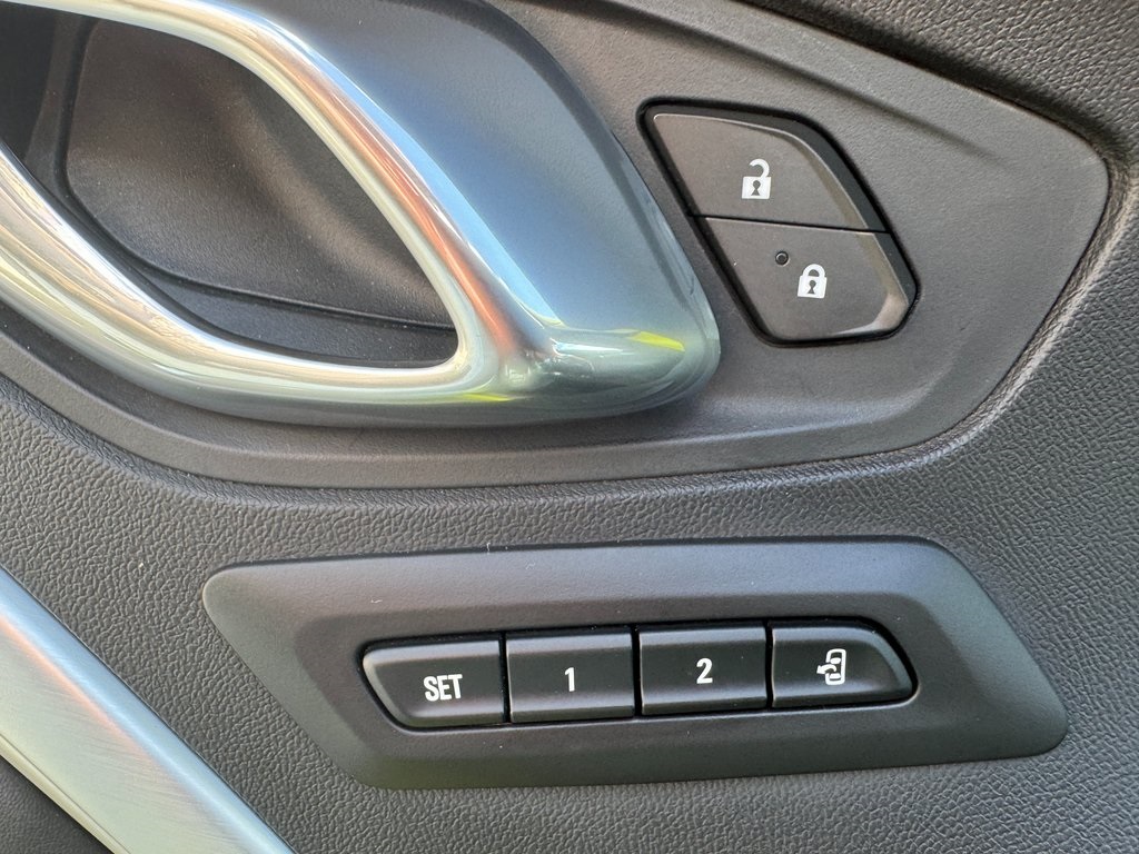 2020 Chevrolet Camaro 2SS photo 11