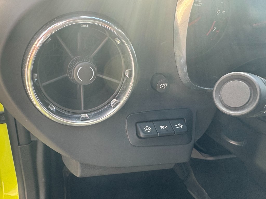 2020 Chevrolet Camaro 2SS photo 12