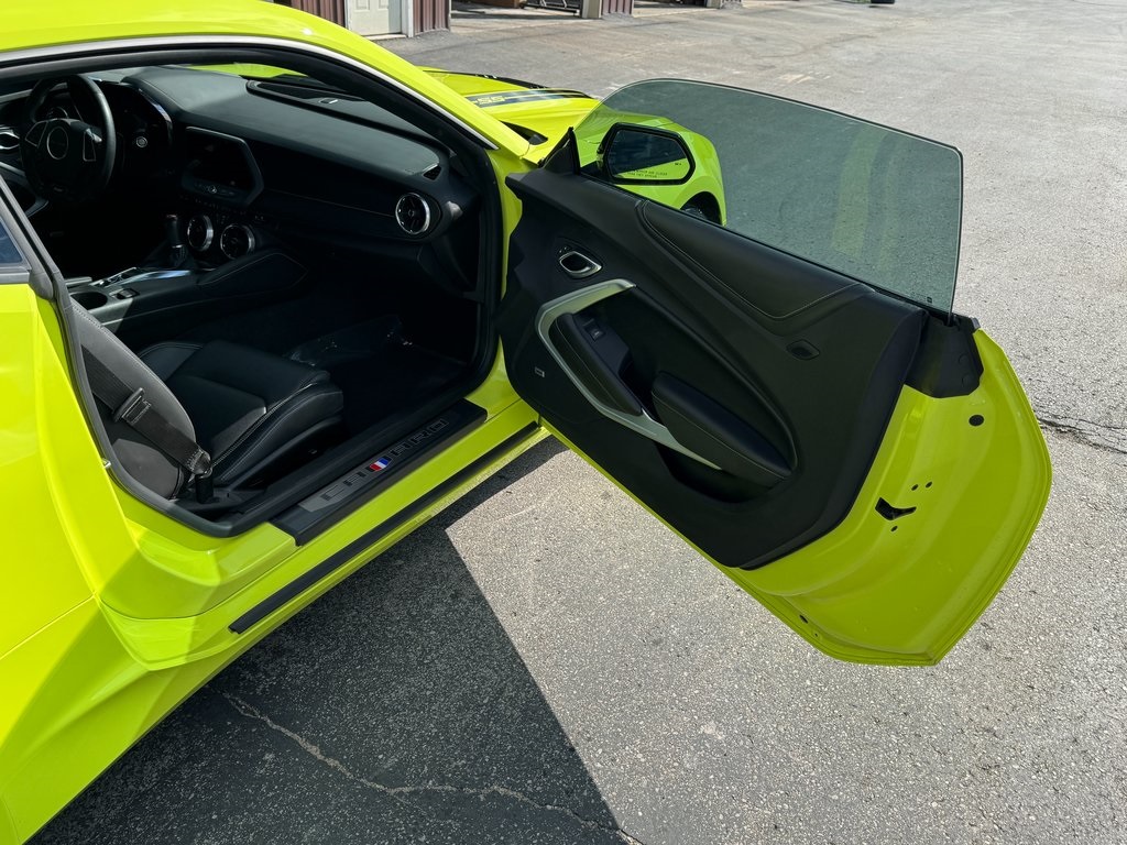 2020 Chevrolet Camaro 2SS photo 26