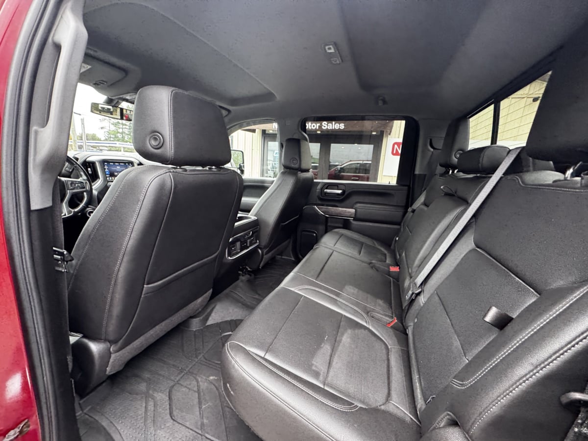 Photo 41 of this Chevrolet Silverado 2500HD