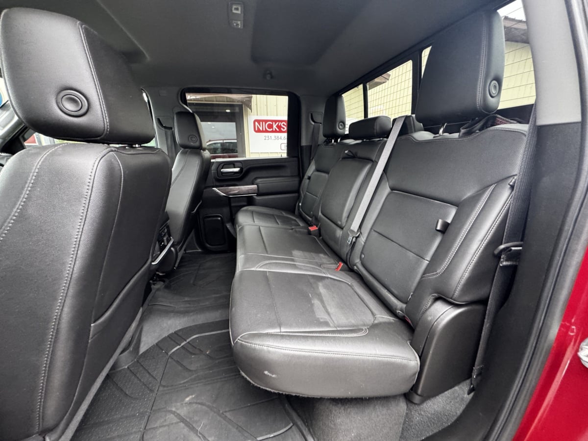 Photo 42 of this Chevrolet Silverado 2500HD