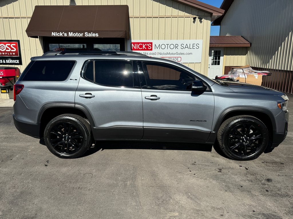 2021 Gmc Acadia SLE Elevation photo 2