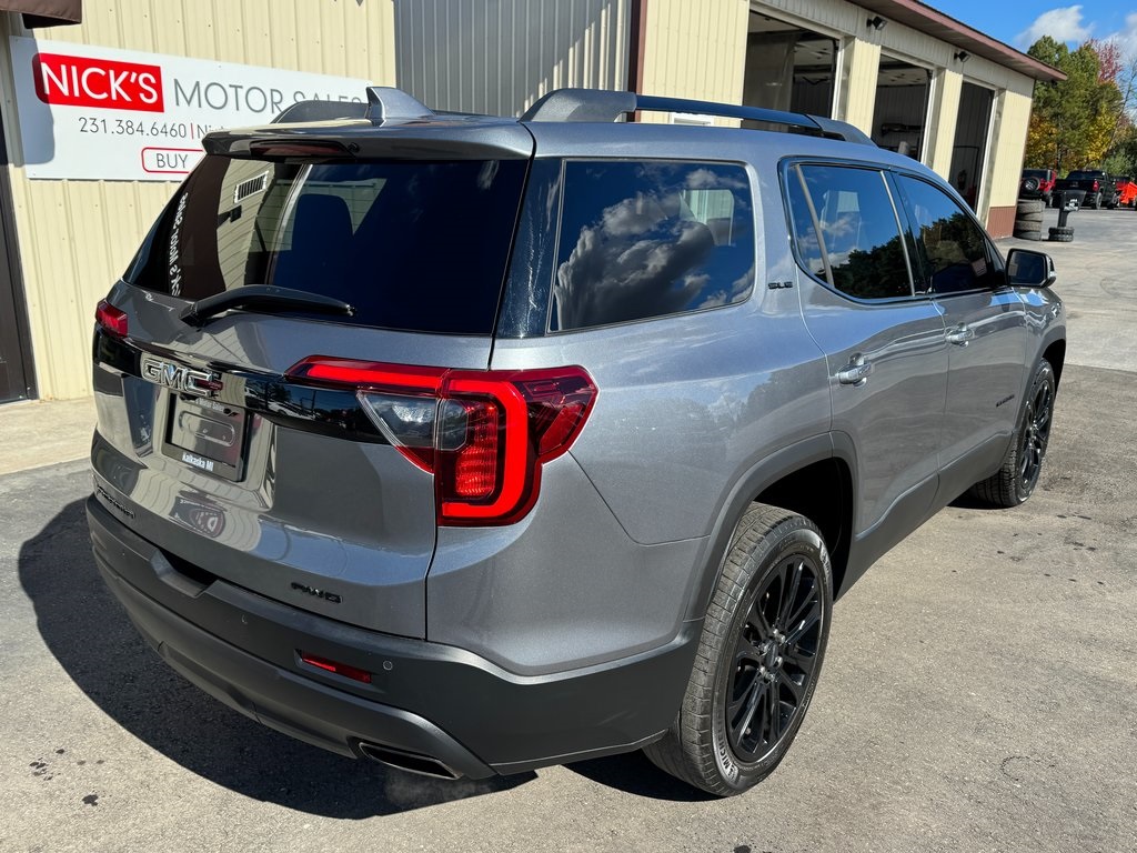 2021 Gmc Acadia SLE Elevation photo 3