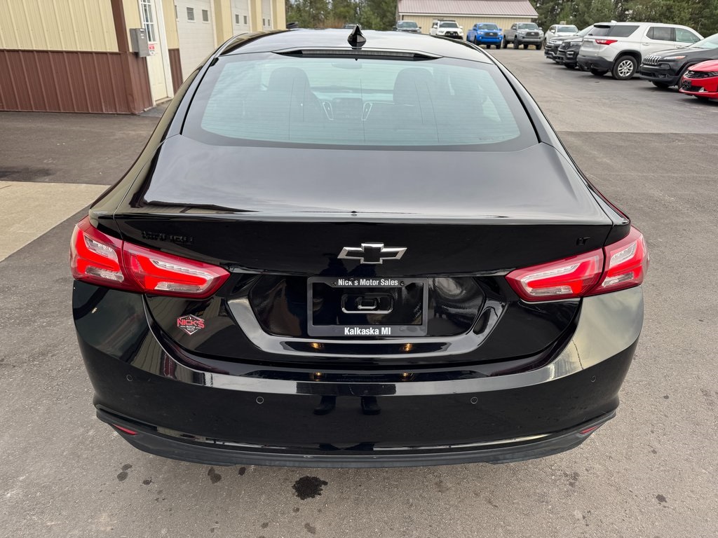 2024 Chevrolet Malibu 1LT photo 4